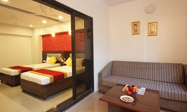 Hotel Royal Park Residency Thane Exterior photo